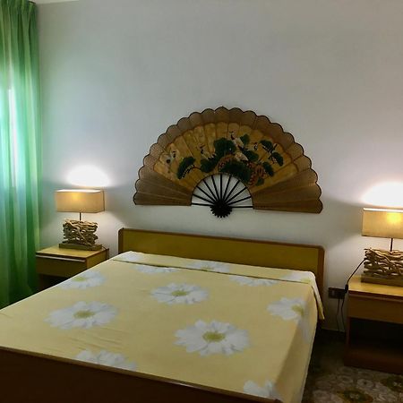 Delia Apartment Porto Cesareo Bagian luar foto